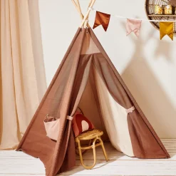 CASA Adventure Tienda Para Ninos Marron