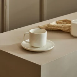 CASA Moon Taza Y Plato Blanco